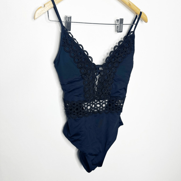 BECCA Siren Plunging One Piece Swimsuit navy blue eyelet full coverage womens S - Picture 3 of 7